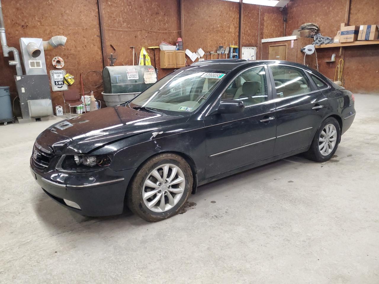 2006 Hyundai Azera Se for Sale in Ebensburg, PA - Front End