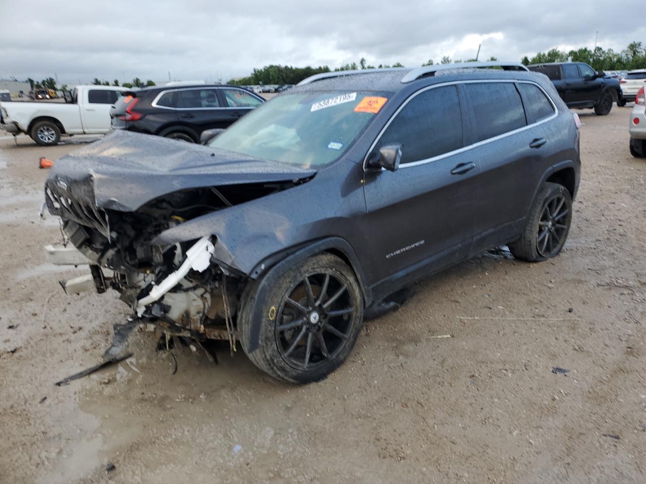 2019 Jeep Cherokee Limited for Sale in Houston, TX - Front End