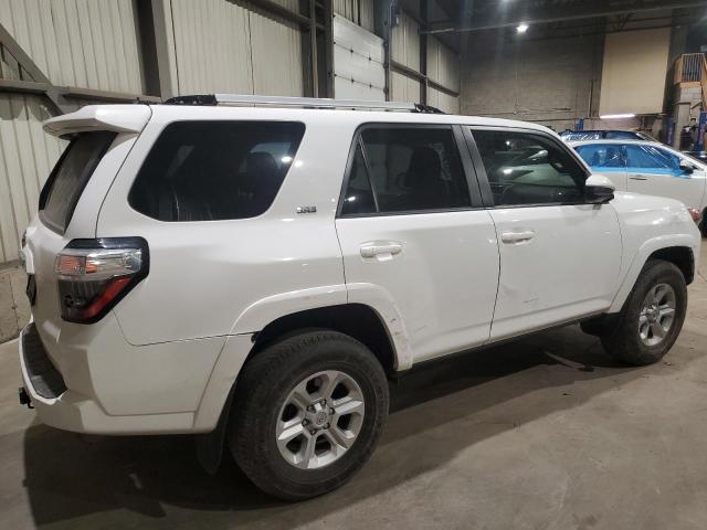2023 TOYOTA 4RUNNER SE