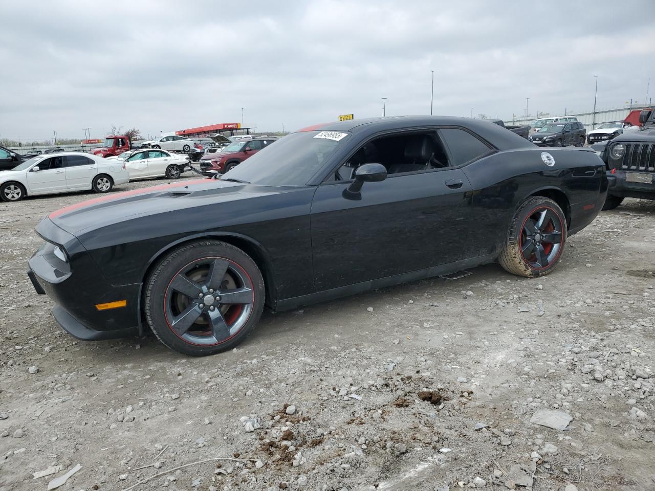 2014 Dodge Challenger Sxt for Sale in Cahokia Heights, IL - Water/Flood