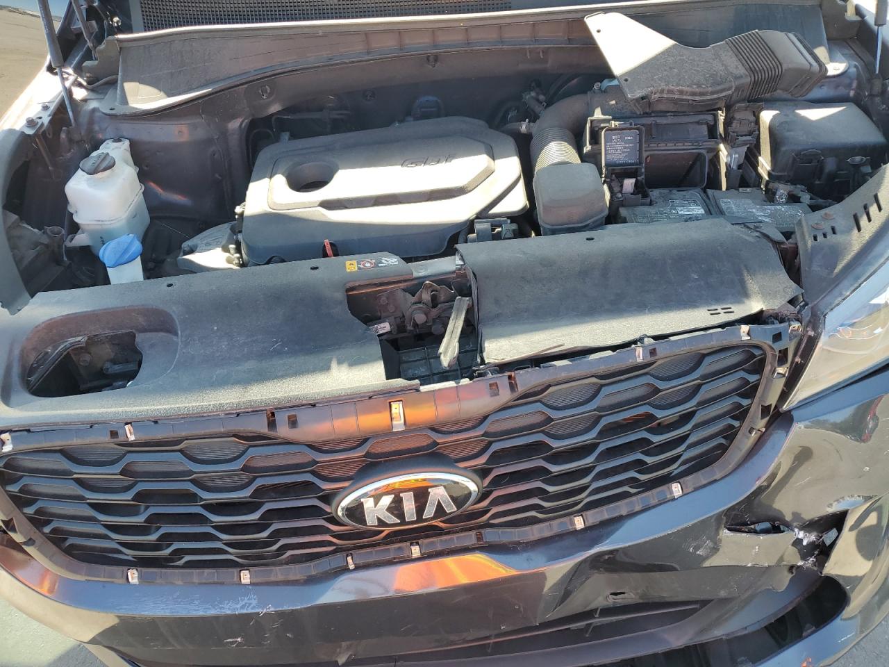 2019 Kia Sorento L VIN: 5XYPG4A39KG546402 Lot: 52850945