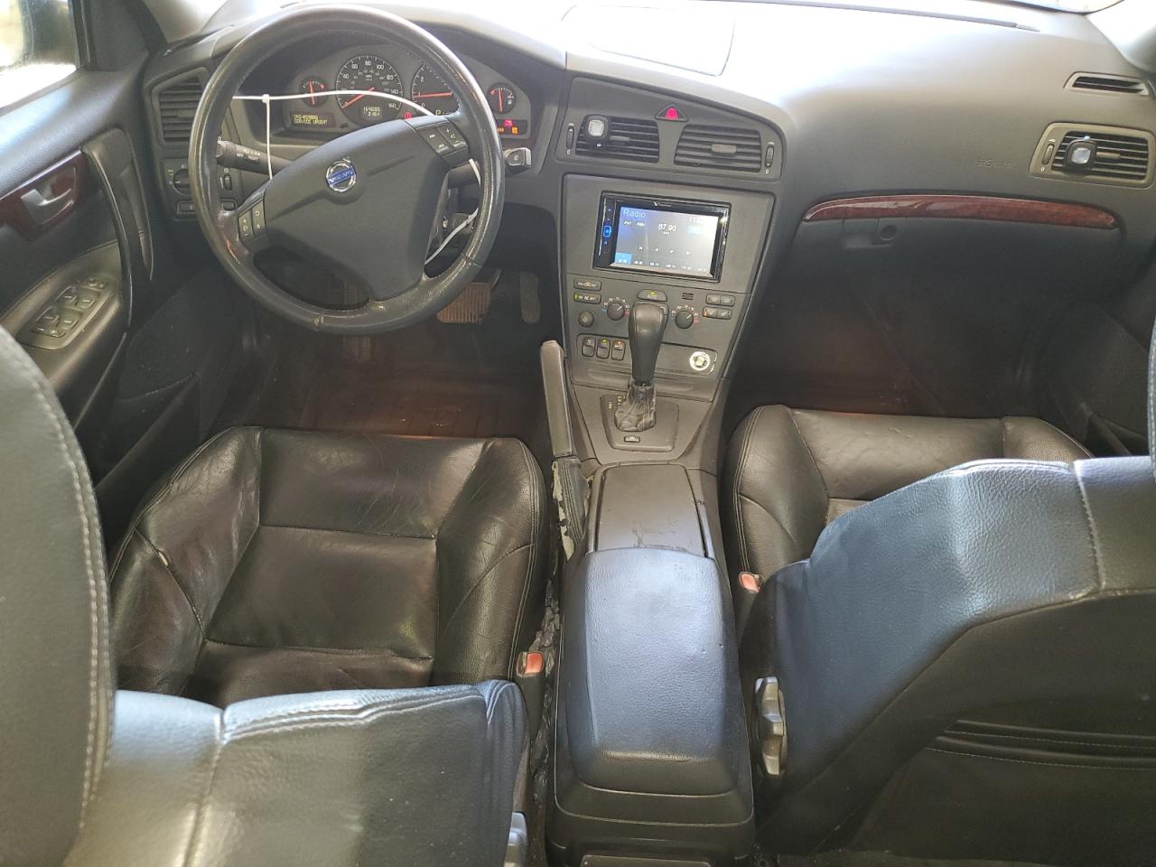 2001 Volvo S60 T5 VIN: YV1RS53D612001960 Lot: 54018455