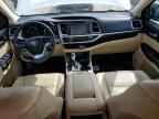 Kansas City, KS에서 판매 중인 2014 Toyota Highlander Limited - Side