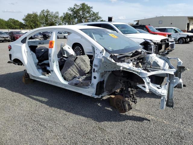  TOYOTA COROLLA 2024 Белый
