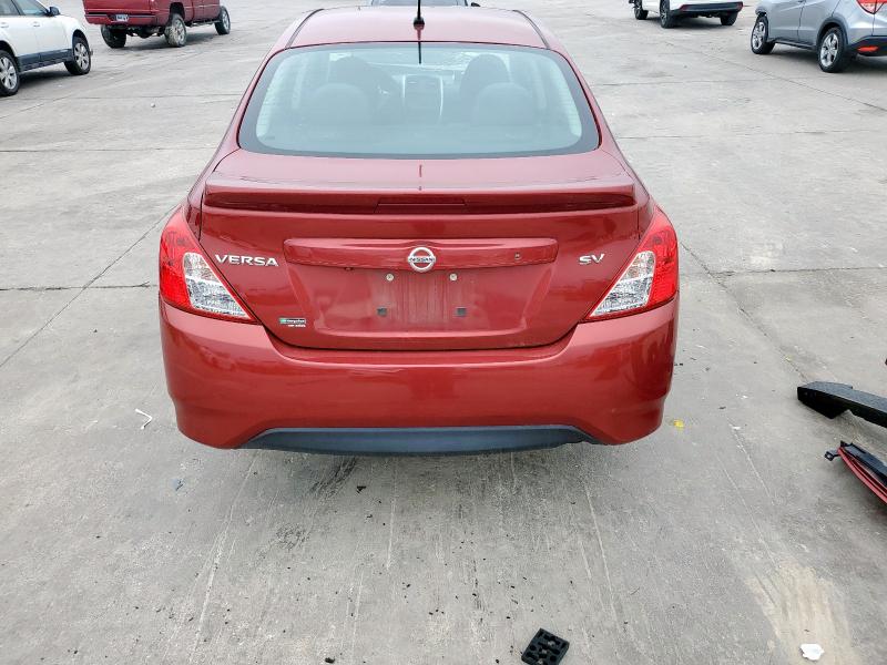  NISSAN VERSA 2019 Maroon
