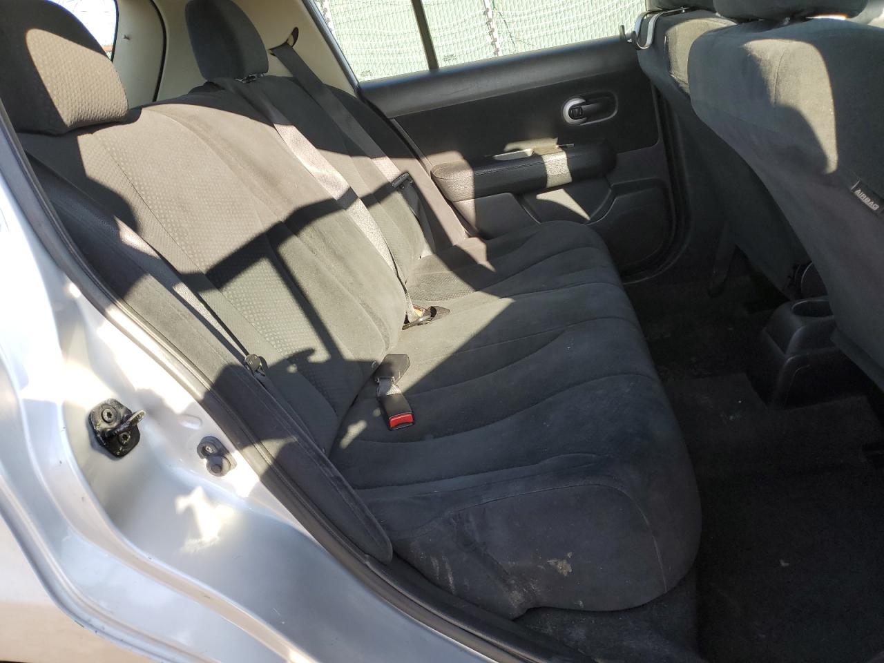 2011 Nissan Versa S VIN: 3N1BC1CP9BL401389 Lot: 52322385