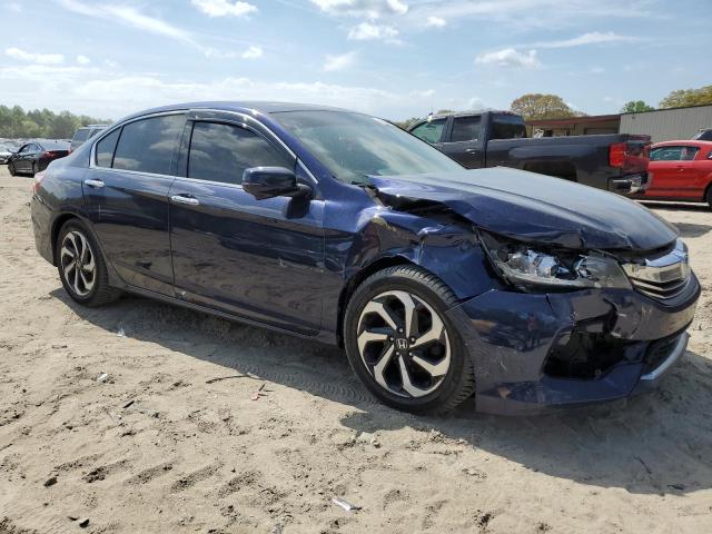Sedans HONDA ACCORD 2017 Granatowy