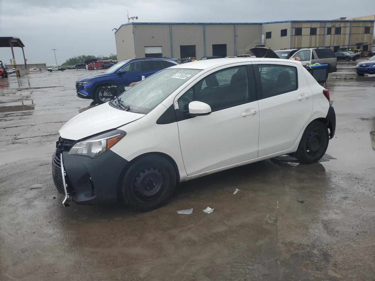 2017 Toyota Yaris L en Venta en Wilmer, TX - Front End