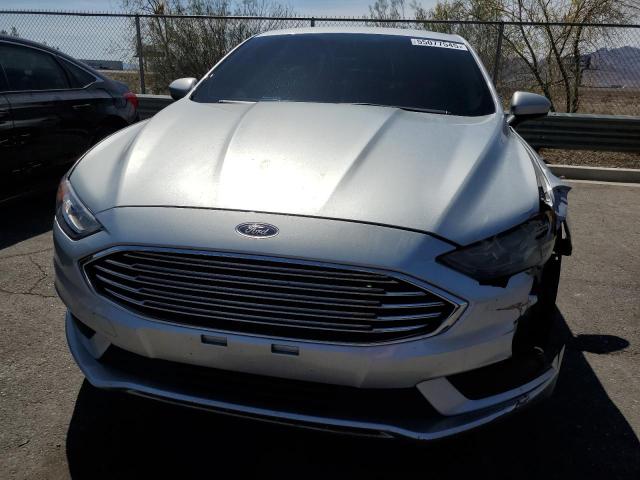  FORD FUSION 2018 Серебристый