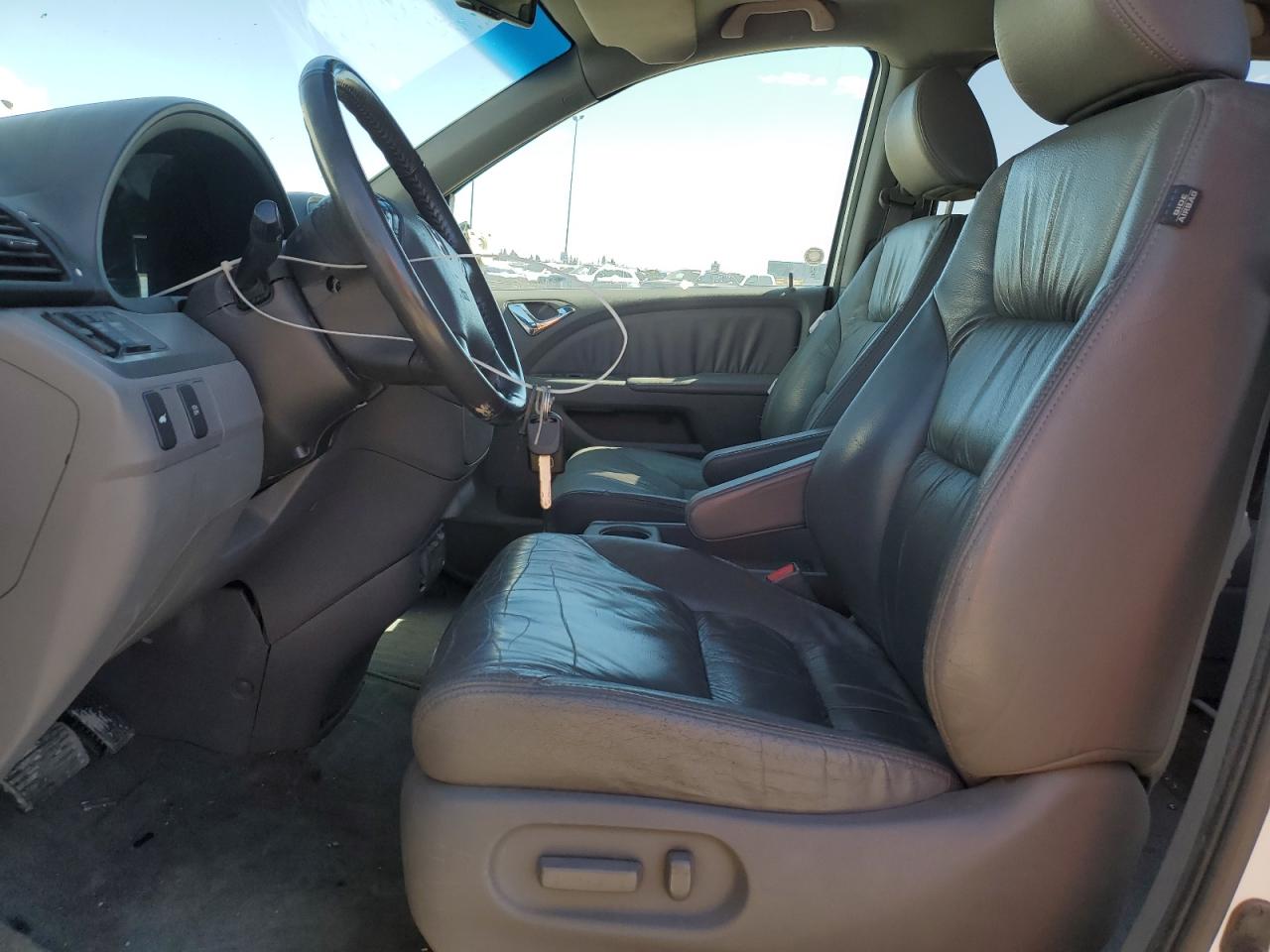 2009 Honda Odyssey - Image 7