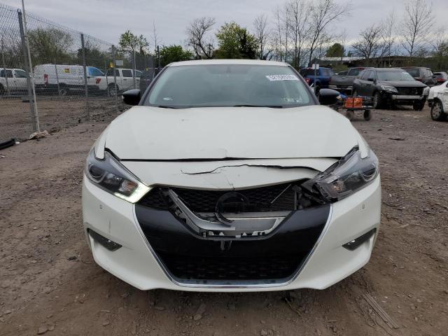 Седани NISSAN MAXIMA 2017 Білий