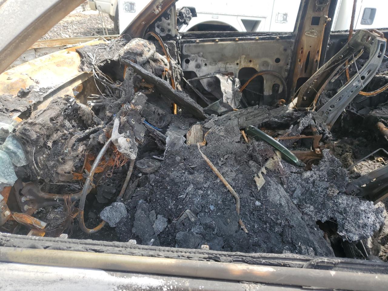 2014 GMC Sierra C1500 Sle VIN: 3GTP1UEC0EG305054 Lot: 60812035