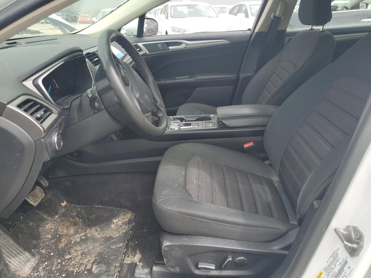 2019 Ford Fusion Se VIN: 3FA6P0LU8KR264001 Lot: 54024155