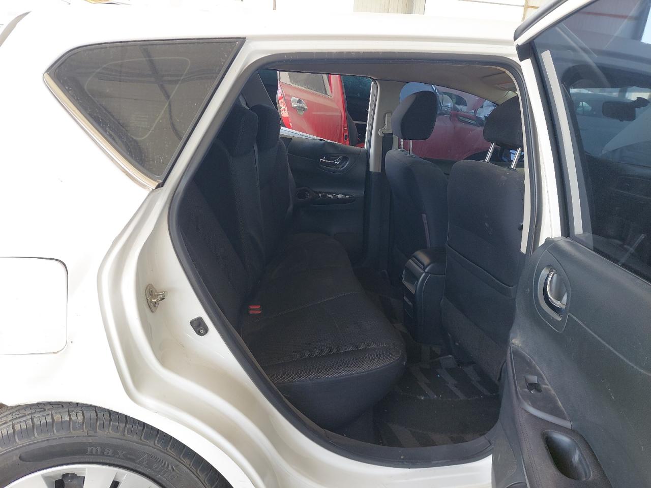 MNTBC2C98G6010913 - 2016 Nissan Tiida - #undefined