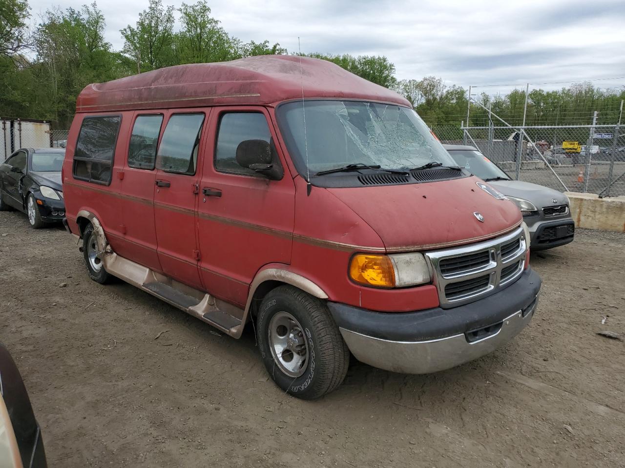 DODGE B SERIES 2002 2B6HB11Y92K146300 Photo 4