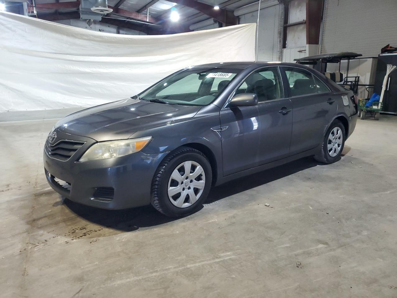2011 Toyota Camry Base for Sale in North Billerica, MA - Rear End