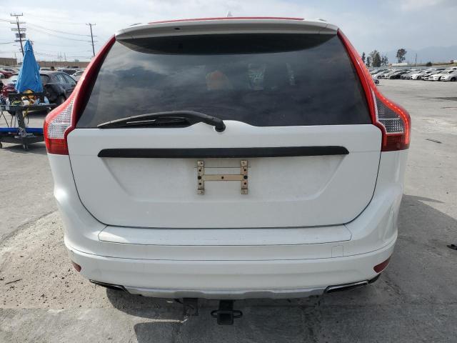  VOLVO XC60 2015 White