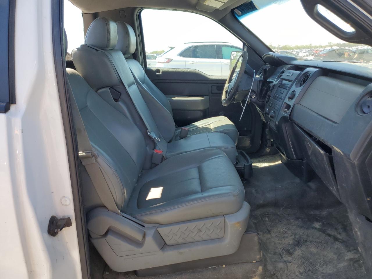 2013 Ford F150 VIN: 1FTMF1CM9DKG17301 Lot: 52807415