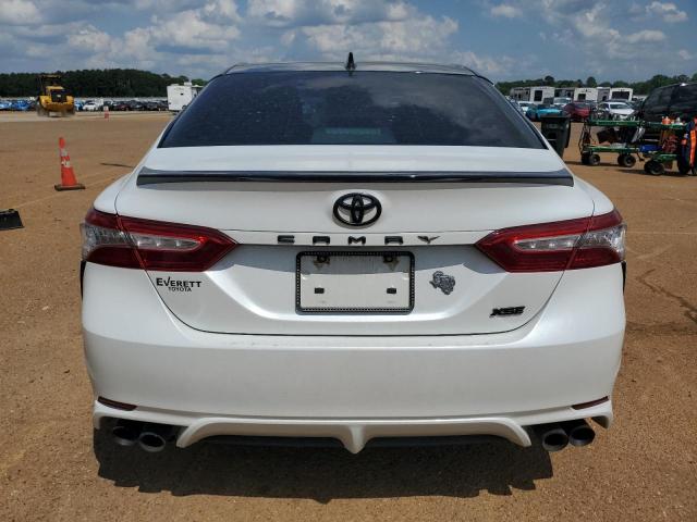  TOYOTA CAMRY 2019 Белый