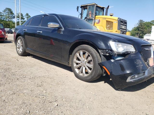  CHRYSLER 300 2018 Czarny