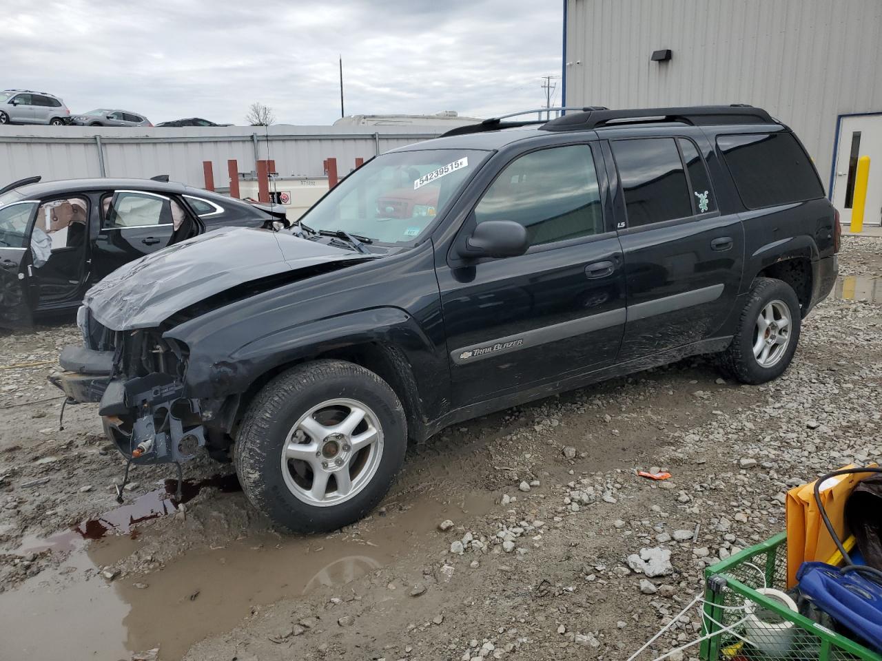 2004 Chevrolet Trailblazer Ext Ls for Sale in Appleton, WI - Front End