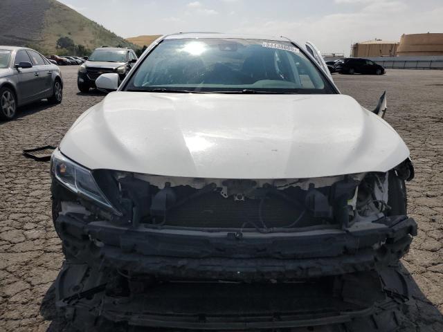 TOYOTA CAMRY 2021 White