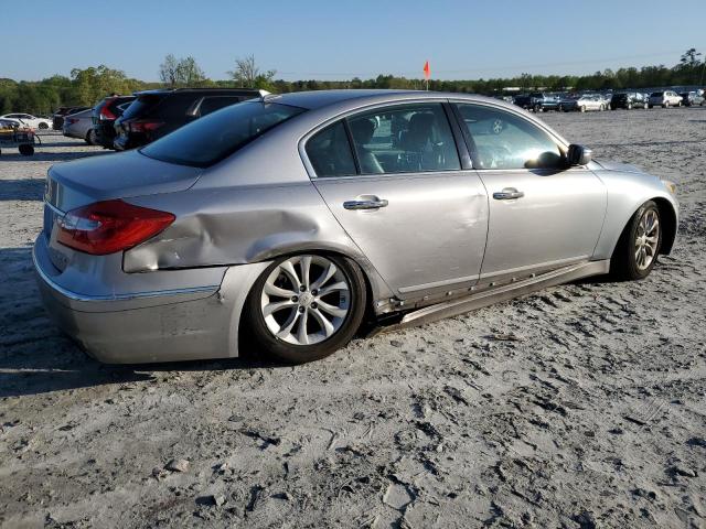  HYUNDAI GENESIS 2013 Серебристый