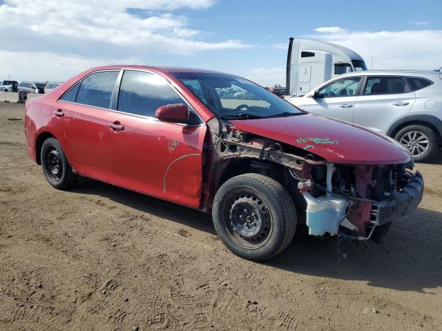  TOYOTA CAMRY 2013 Красный