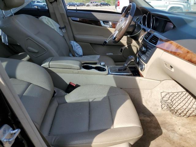 Седани MERCEDES-BENZ C-CLASS 2013 Чорний