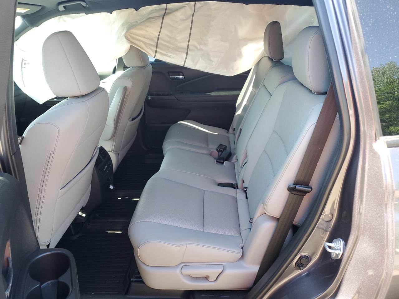 2021 Honda Passport Touring VIN: 5FNYF7H97MB011307 Lot: 52310415