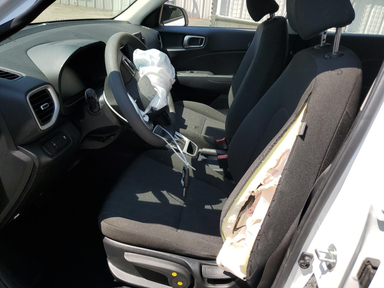 2023 Hyundai Venue Se VIN: KMHRB8A30PU210234 Lot: 53471195