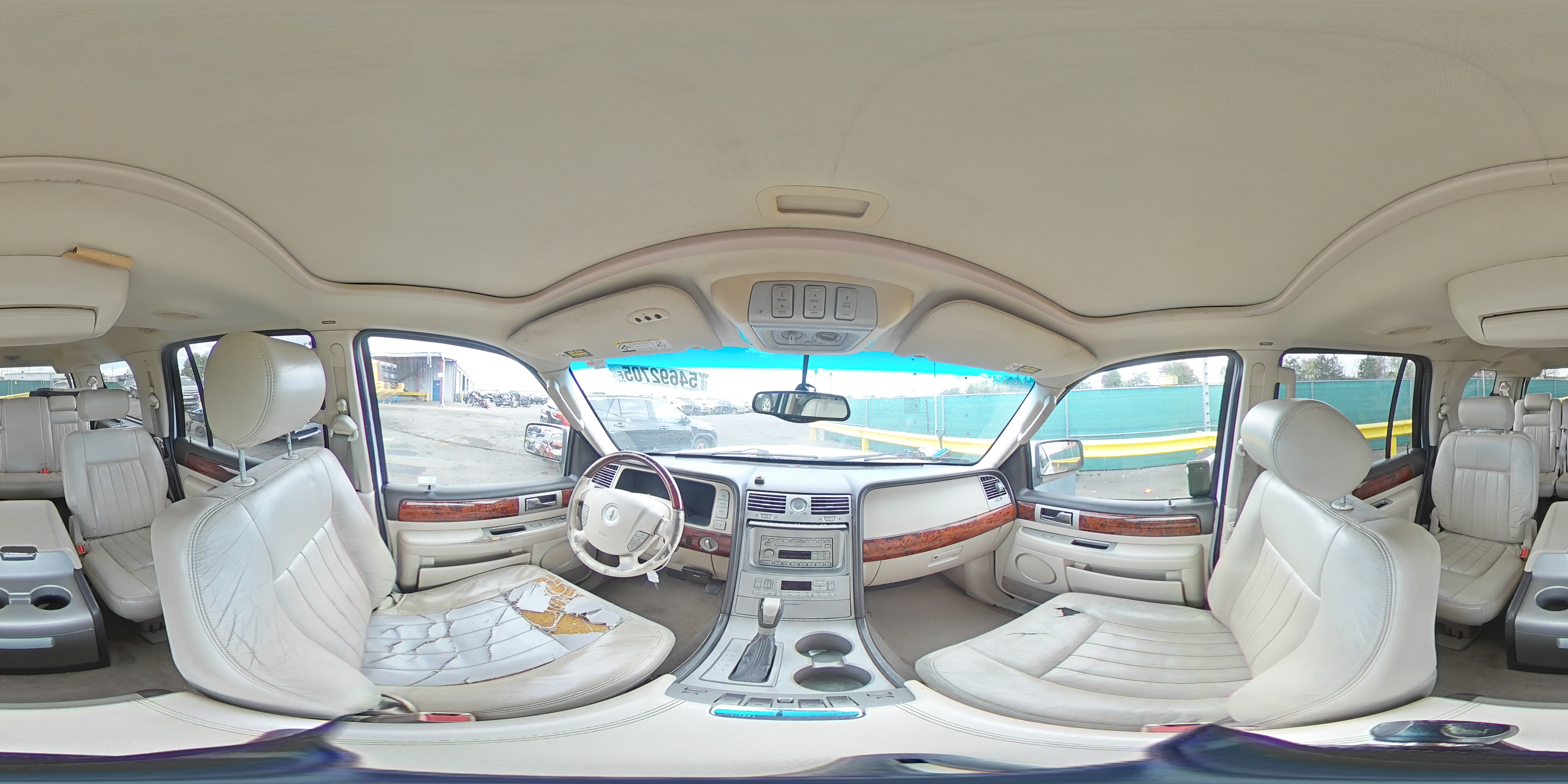 2003 Lincoln Navigator VIN: 5LMFU28R83LJ13770 Lot: 54692705