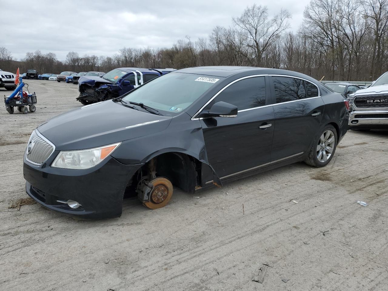 2011 Buick Lacrosse Cxl იყიდება Ellwood City-ში, PA - Front End