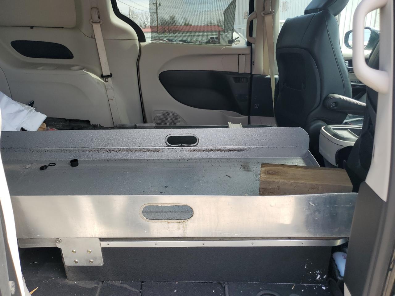 2019 Chrysler Pacifica Touring L VIN: 2C4RC1BG1KR613493 Lot: 51310335