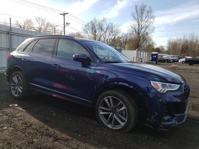  AUDI Q3 2024 Granatowy