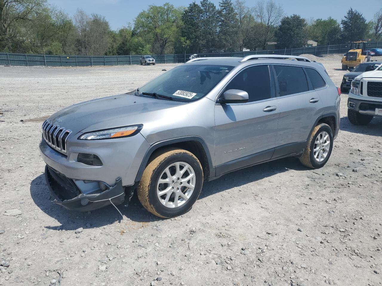 2016 Jeep Cherokee Latitude for Sale in Madisonville, TN - Front End