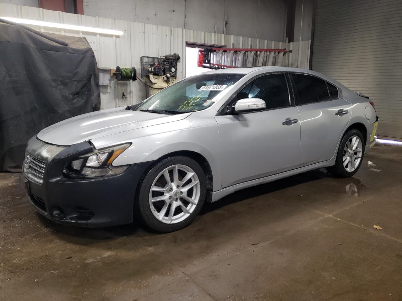 2009 Nissan Maxima S for Sale in Elgin, IL - Rear End