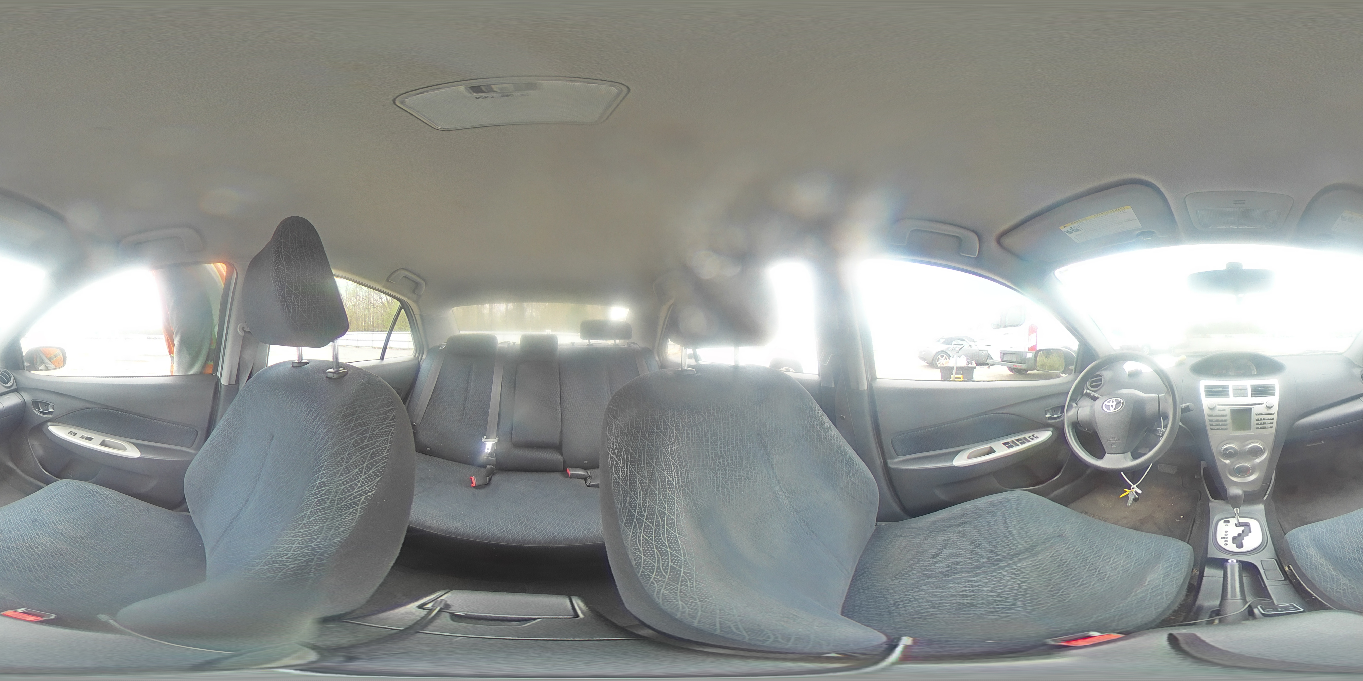 2007 Toyota Yaris VIN: JTDBT903671169233 Lot: 53991125