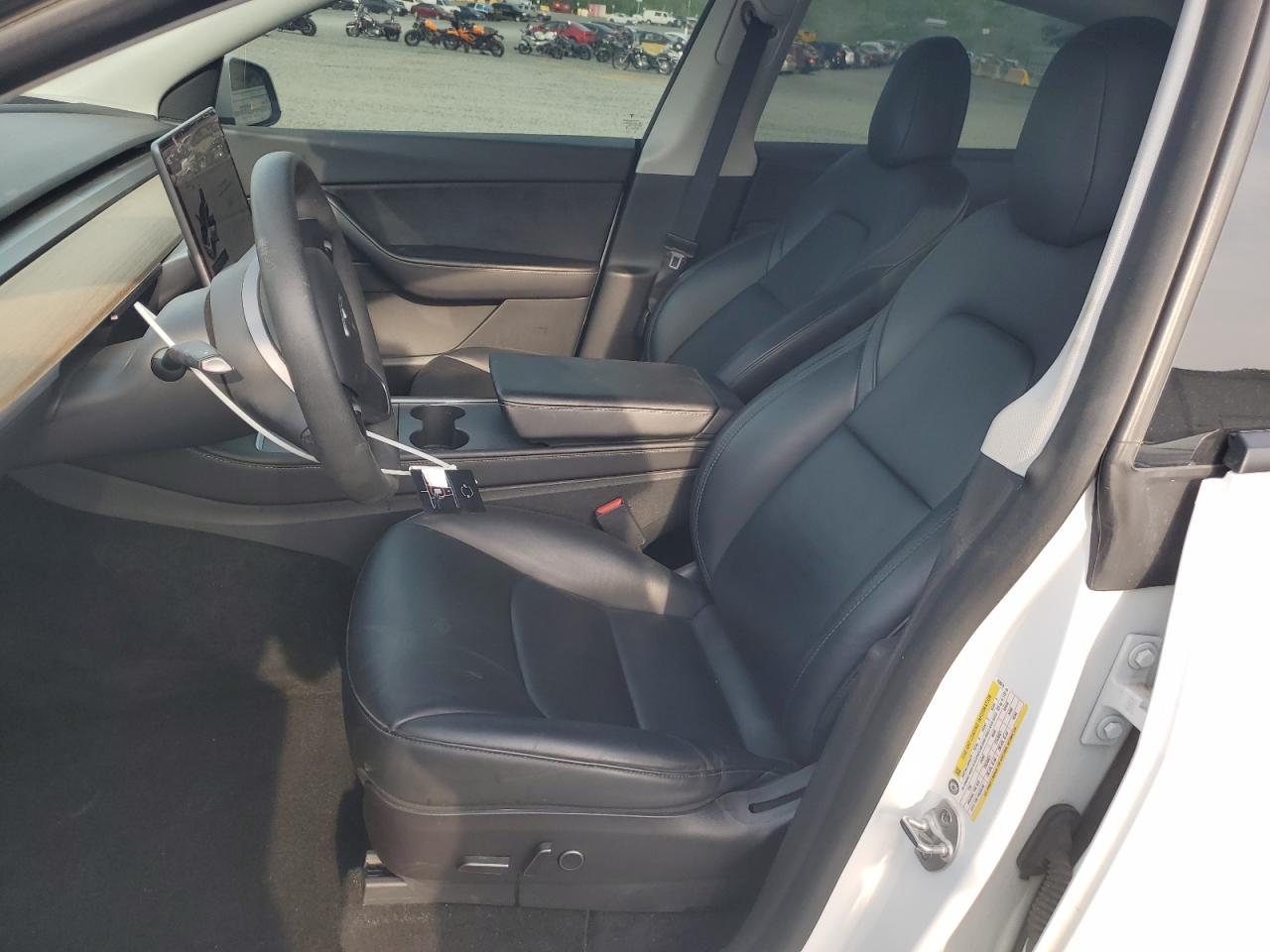 2021 Tesla Model Y VIN: 5YJYGDEF0MF258819 Lot: 53944085