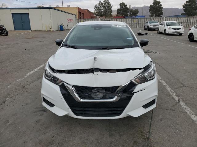  NISSAN VERSA 2020 Белы