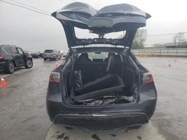  TESLA MODEL Y 2024 Серый