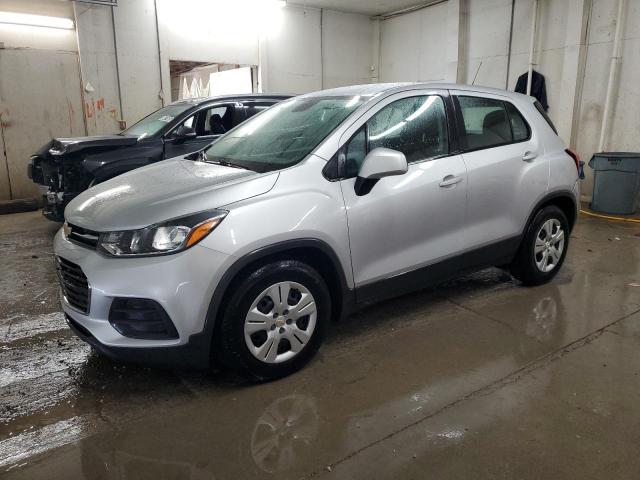  CHEVROLET TRAX 2018 Srebrny
