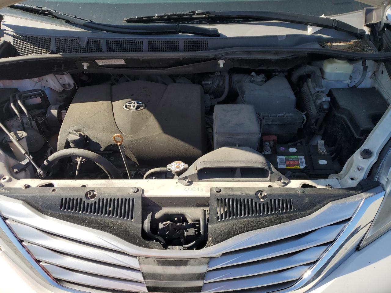 2017 Toyota Sienna Xle VIN: 5TDYZ3DC7HS810930 Lot: 51924515
