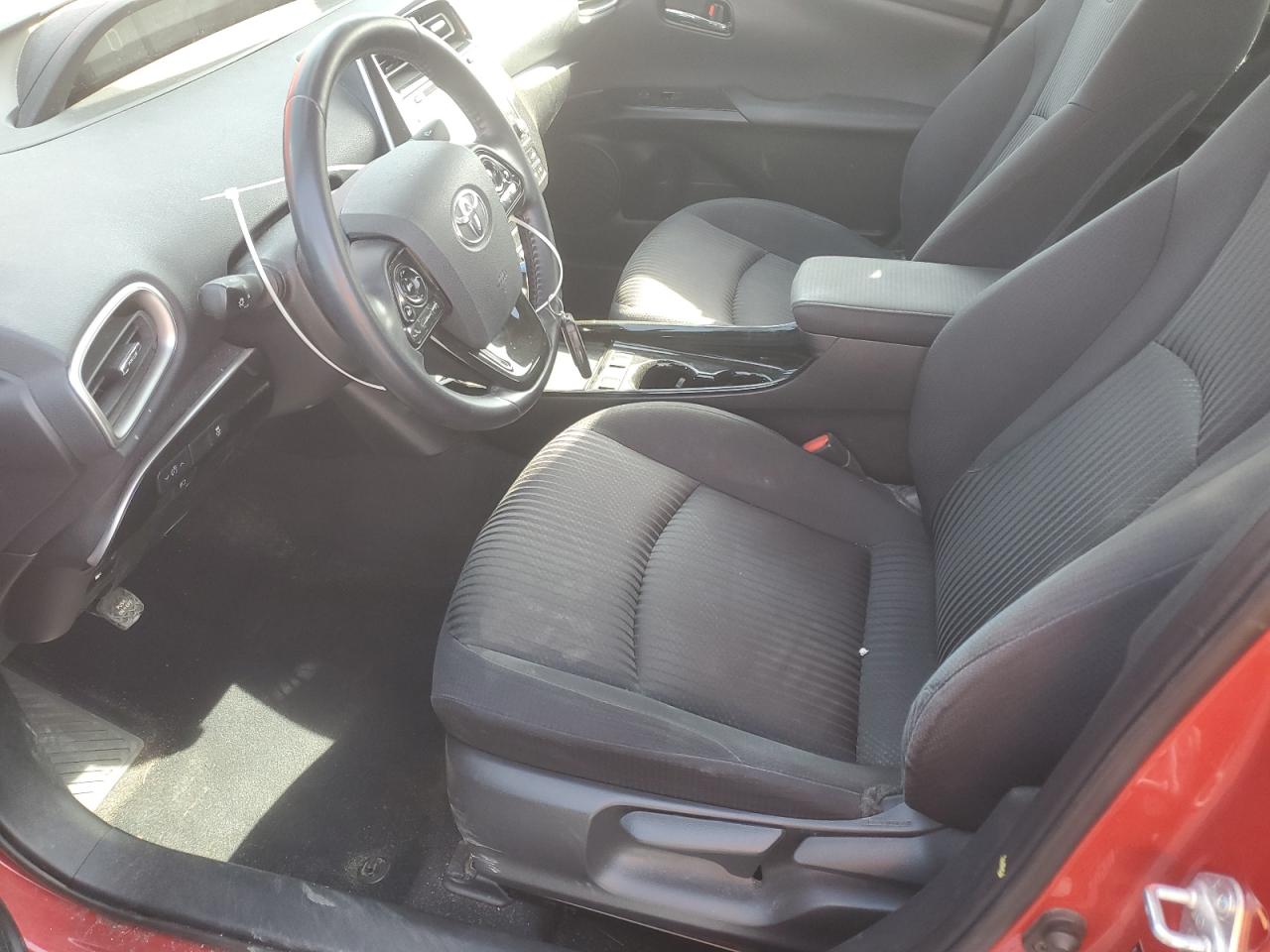2021 Toyota Prius Prime Le VIN: JTDKAMFP2M3182323 Lot: 54396715