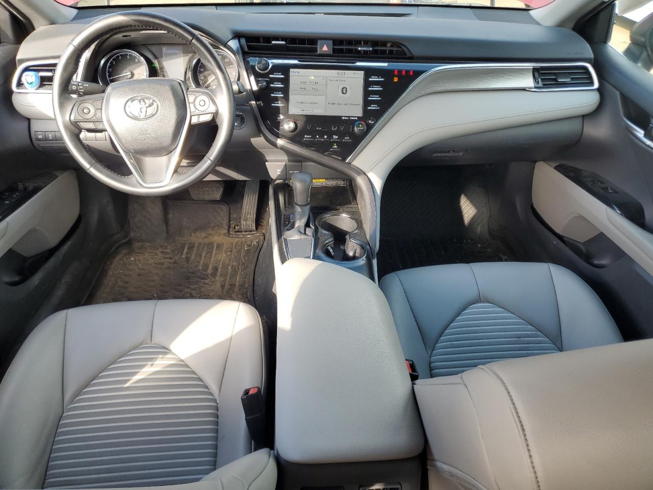 2018 Toyota Camry L VIN: 4T1B11HK5JU669016 Lot: 55042355
