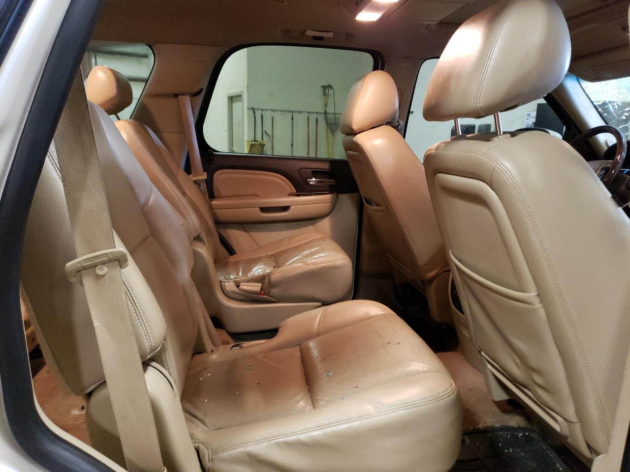 2010 GMC Yukon Denali VIN: 1GKUKEEF6AR240192 Lot: 50779785