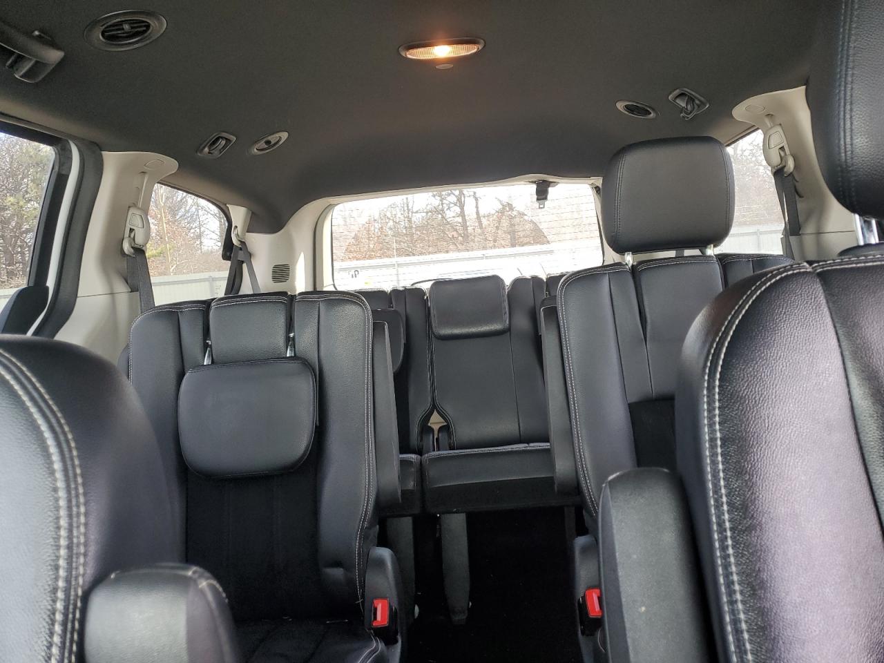 2017 Dodge Grand Caravan Sxt VIN: 2C4RDGCG6HR818461 Lot: 53205575