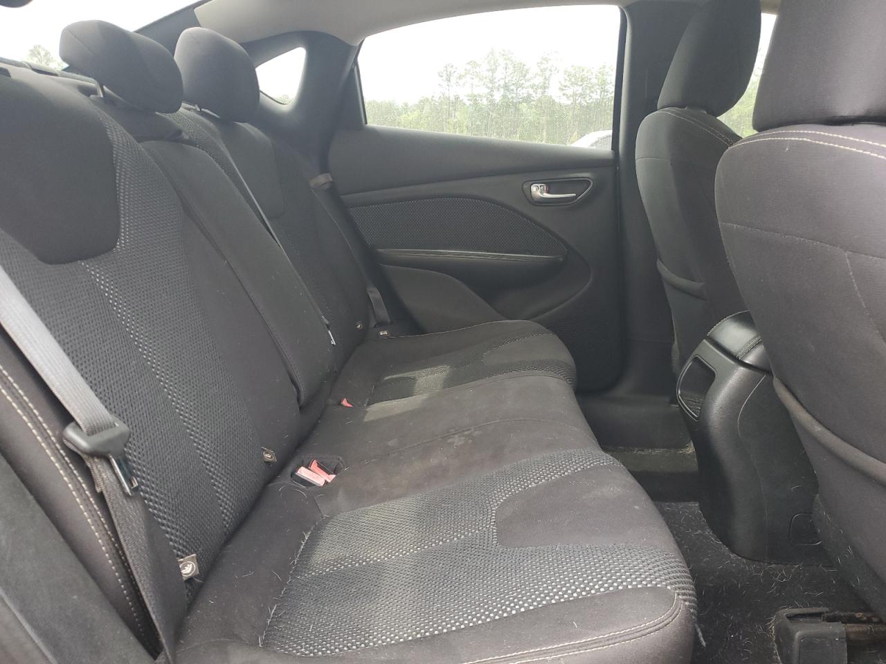 2015 Dodge Dart Sxt VIN: 1C3CDFBB4FD186943 Lot: 53980145