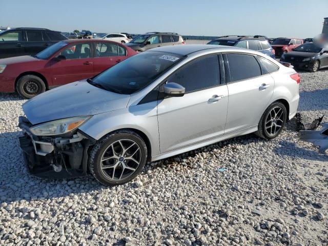 Sedans FORD FOCUS 2015 Silver