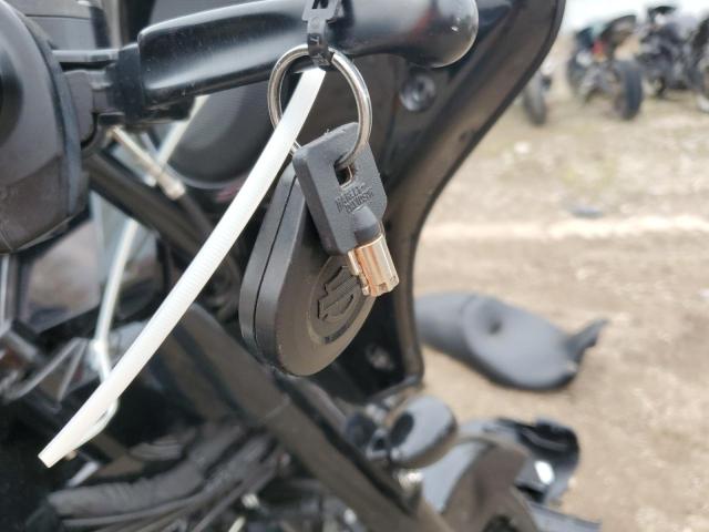  HARLEY-DAVIDSON FLHXS 2020 Черный